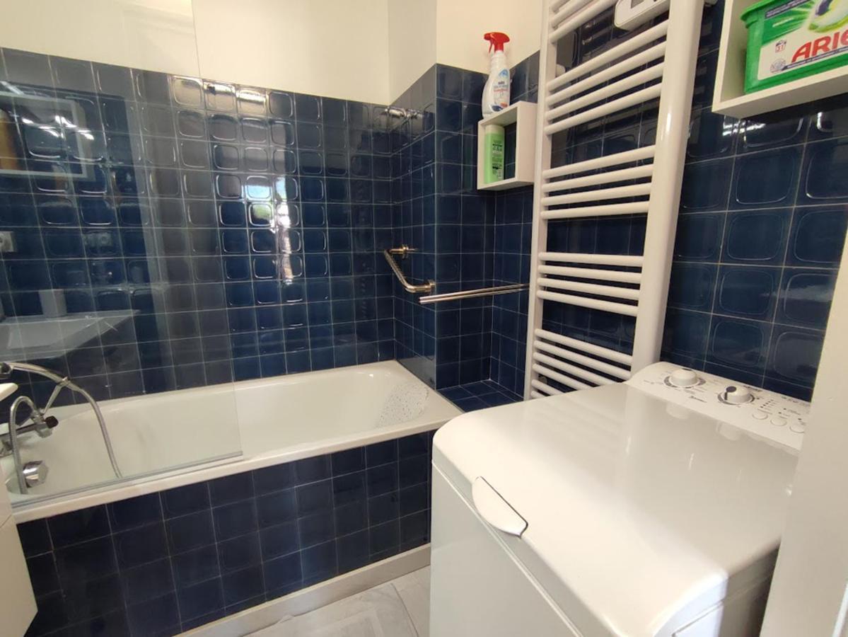Bagnères-de-Luchon Chez Dominique, T2, Centre Ville, Vue Montagne, Wifi, 4 Personnes מראה חיצוני תמונה