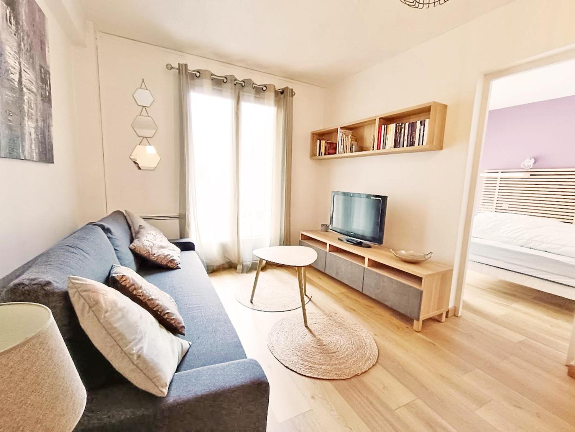 Bagnères-de-Luchon Chez Dominique, T2, Centre Ville, Vue Montagne, Wifi, 4 Personnes מראה חיצוני תמונה